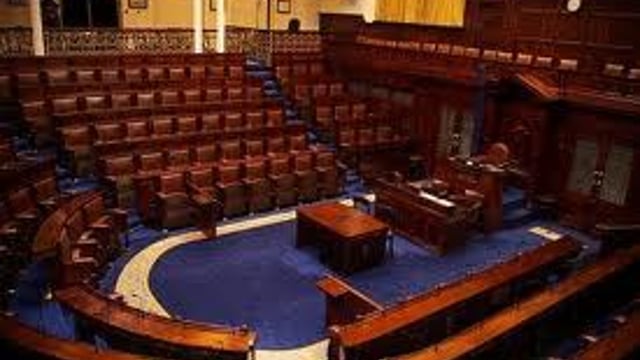 Government TDs shoot down Ó Cuív's beef regulator plans