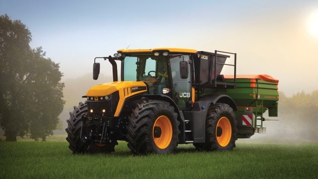 JCB Fastrac previewed at Agritechnica