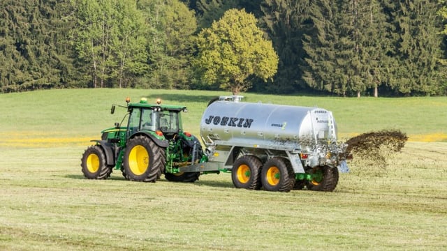 No plans to extend slurry spreading season says Environment Minister