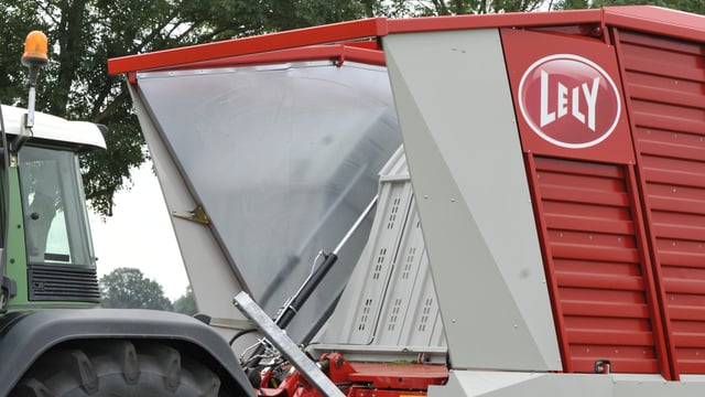 Lely expands wagon range with Tigo PR