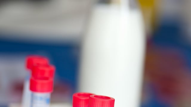 Antibiotic resistance debate flares up in the UK