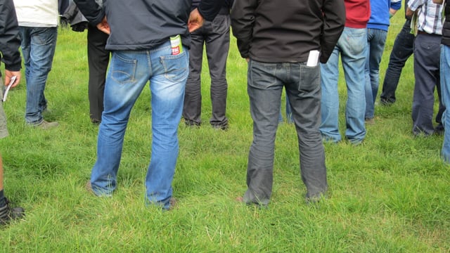 How many farmers know what they want an employee to do?