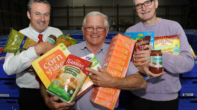 Tesco becomes the first to support initiative on food waste