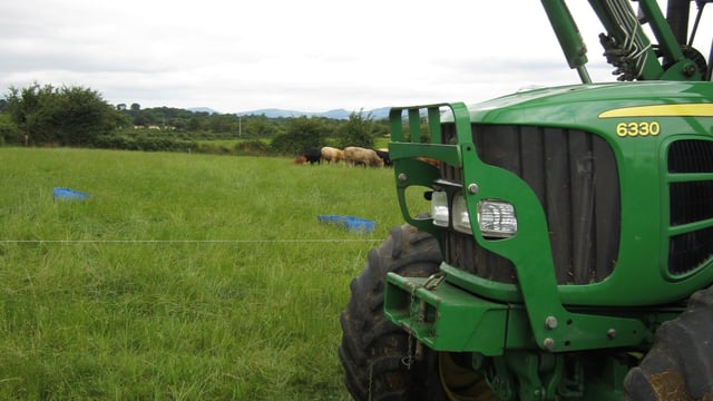 'Many farm contractors have too much machinery'