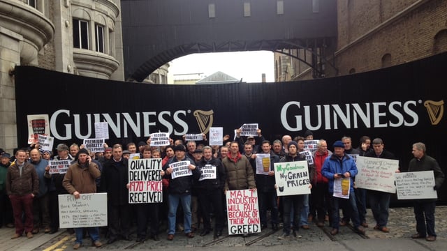 Malting barley growers protest outside Guinness