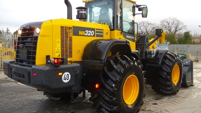 Punchestown debut for new Komatsu wheel loader