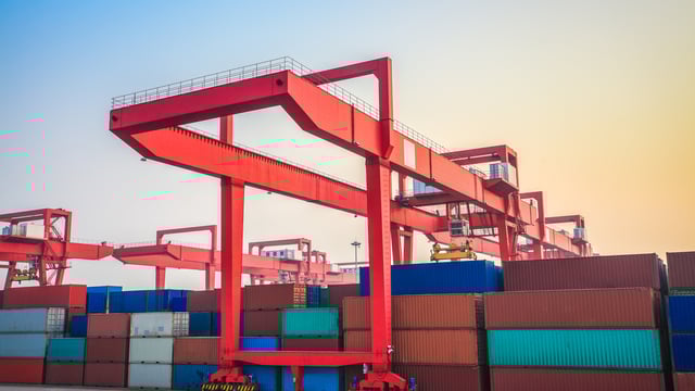 Brexit: Commission ups ante for 'no-deal' drop-out preparations