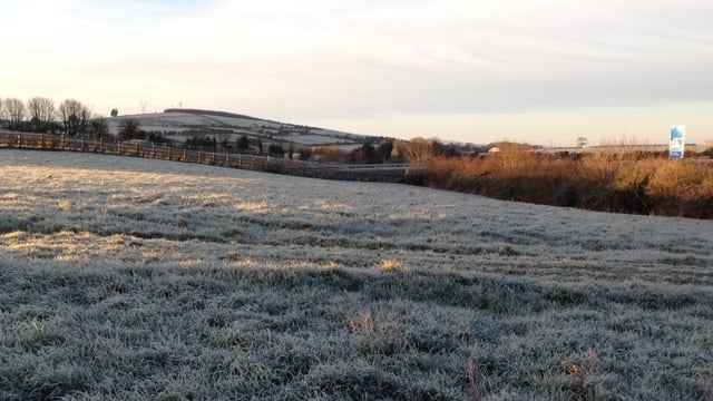 Weather mainly dry but also cold this week, with frost and ice