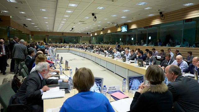 Return to controls on milk production on the cards at key EU meeting