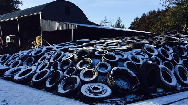 Weather: Staying cold over weekend with widespread frost and ice