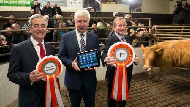 90,000km of cable to bring high-speed broadband to rural Ireland