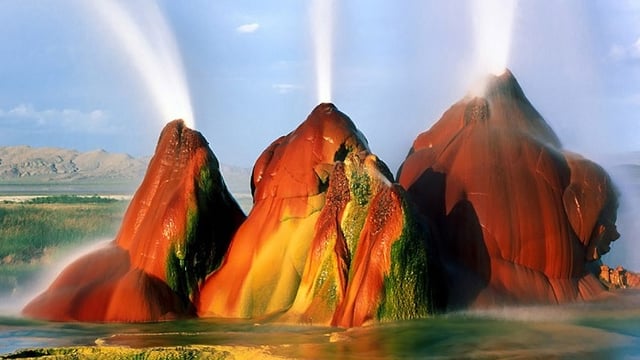 How a farmer drilling a well created one of the most beautiful sites in the desert