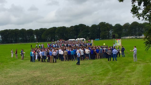 Farmers warned at Moorepark open day of 2015 milk price