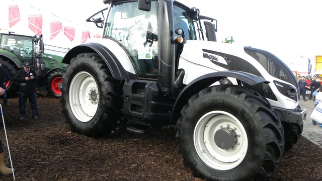 Valtra T Series wins global award for design