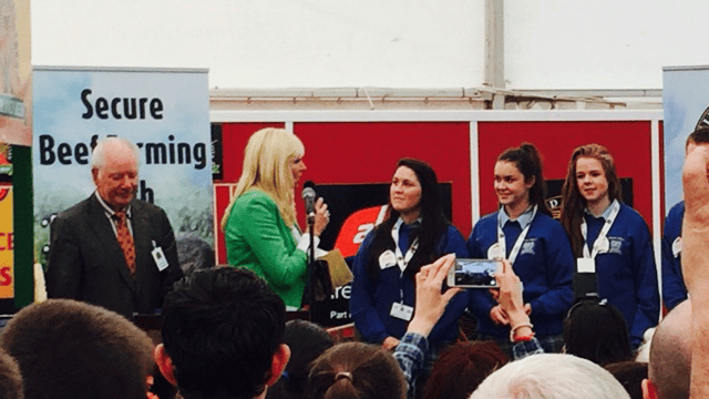 Finalists in Irish Angus Beef School Competition receive calves