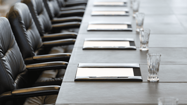 IFA calls for urgent meeting of the Dairy Forum as co-ops set prices