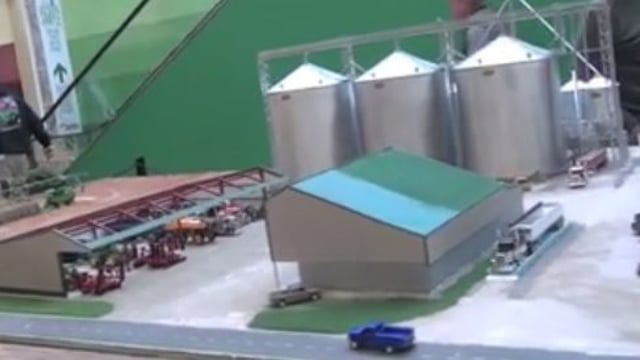Video: A 14,000ac model farm...the biggest in the world?