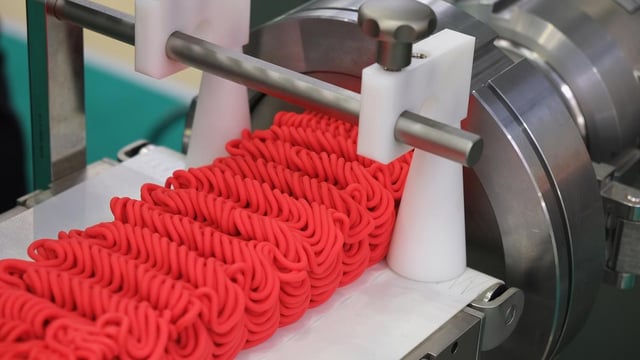 US beef imports to sink to lowest level since 2005