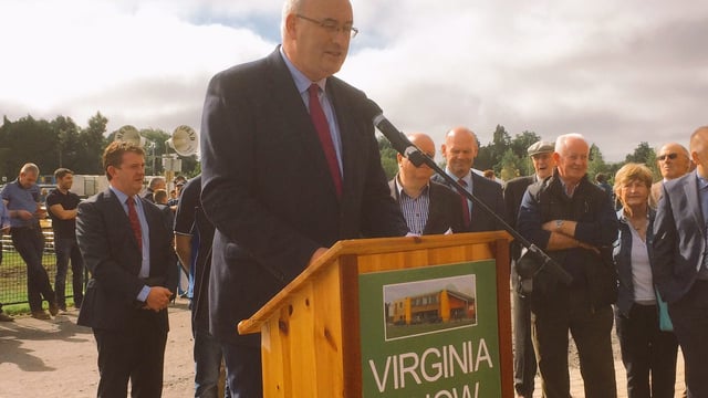 Irish farmers can apply for the Voluntary Milk Reduction Scheme - Commissioner Hogan