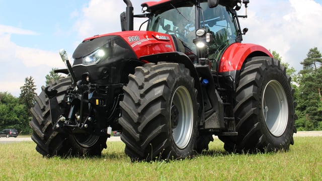 Video: 300 horsepower Case crowned international 'Tractor of the Year 2017'