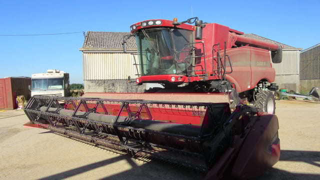 Combine drivers arrested in Co. Wexford