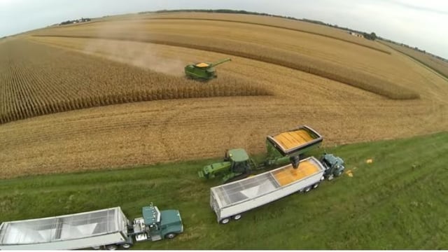 Video: From planting to harvesting, see what it's like farming in the US