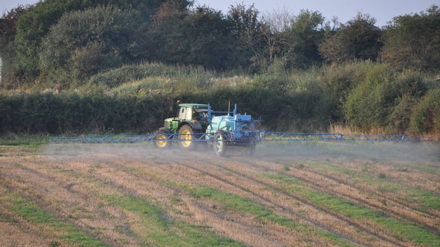 Wait for glyphosate re-authorisation continues