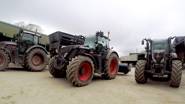 Farm contractors should have access to bespoke grants