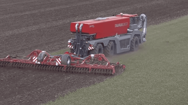 Video: Giant 650hp slurry tanker on the way to UK