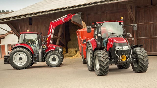 Pics: New tractors and upgraded round balers at Grassland & Muck UK 2017