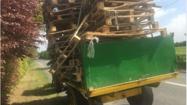 Pic: Tractor driver receives penalty points and a fine for towing unsecured load