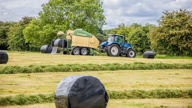 Grass advice: Tips for making top-class baled silage