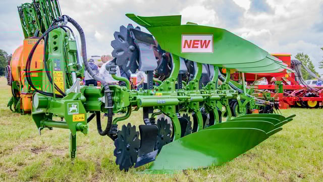 'Next generation' machinery on show at Crops &amp; Cultivation  2017