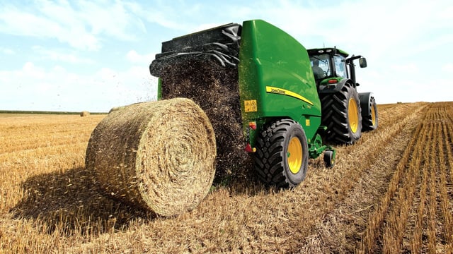 How many round bales can you make in an hour?