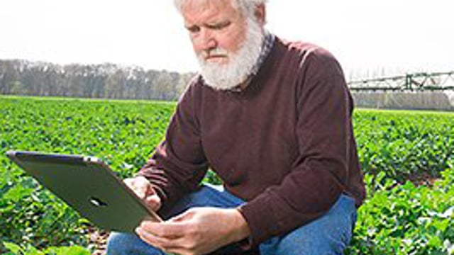 Call for farmers to take free computer classes