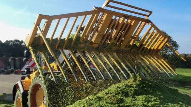 Monster 18ft silage fork offered by Irish company