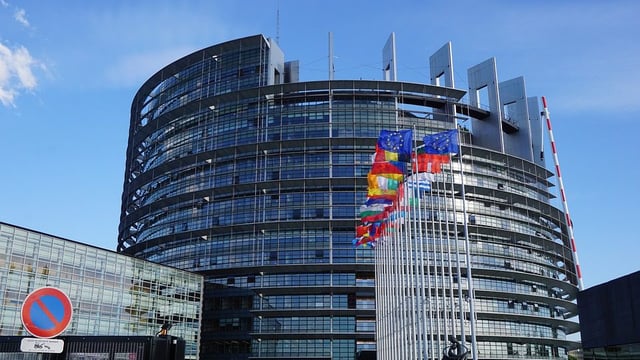 Recent trade deals 'threaten move to cheap food policy'