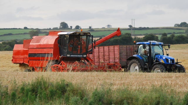 Update: How much are contractors charging to harvest grain?