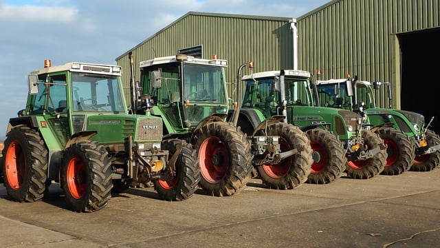 On-site tractor and machinery auctions 'proving profitable' across the water