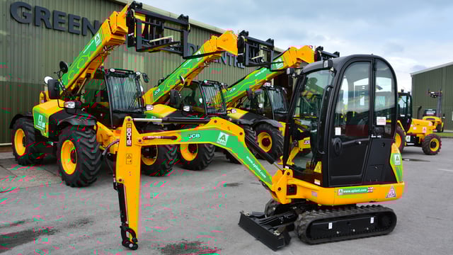 JCB gets order for 1,200 machines in €60 million deal