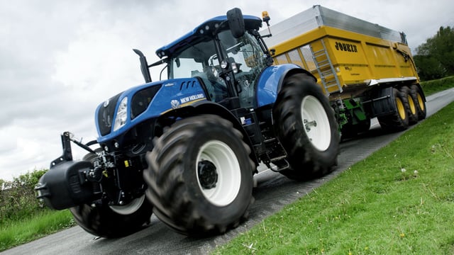 Package of upgrades for 'Long Wheelbase' T7 tractors