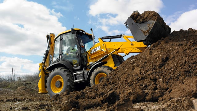 JCB bucks the trend with 34% rise in earnings