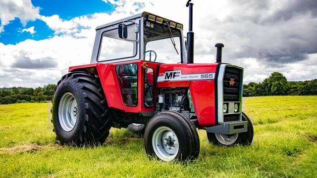 Classic corner: Massey 565 brings back fond memories in Carlow