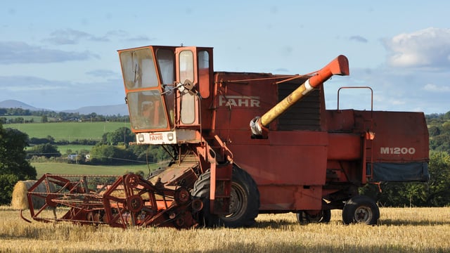 Video: Could this farming-mad kid be the next country music sensation?