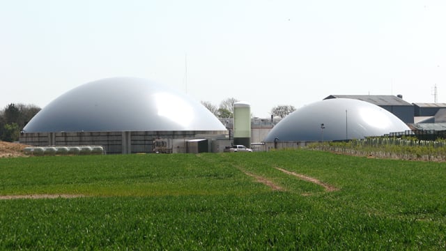 China turns to farm waste schemes in efforts to go green