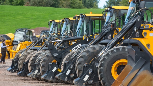Pics and prices: Big JCB auction awash with tractors, shovels and handlers