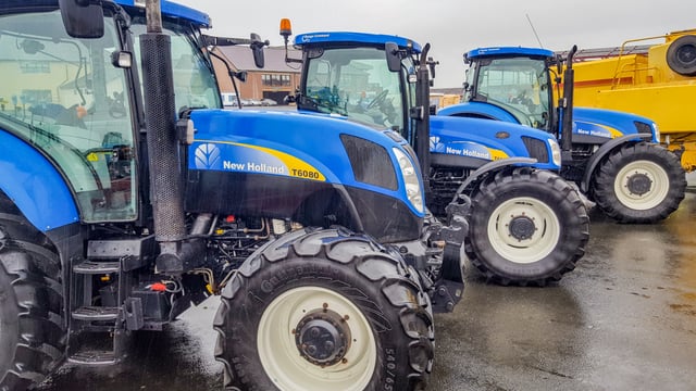 Tractor pics and prices: Results from huge Punchestown auction