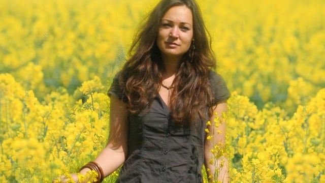Kilkenny organic farm's rapeseed oil fit for a queen