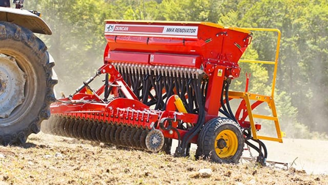 Kiwi company keen to connect: Duncan Ag at this year's 'Ploughing'