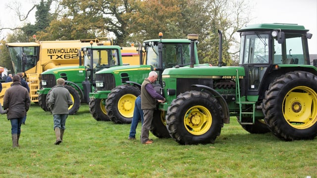 Auction report: Video, pics and prices from 'tidy' tractor and machinery sale